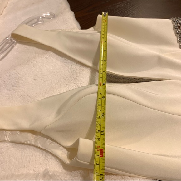 Short A-Line Shail K Sheer V-Neck with added belt - Picture 14 of 16